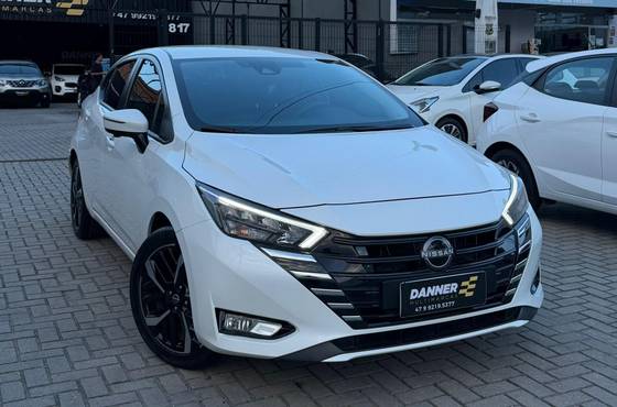 NISSAN VERSA 1.6 16V FLEX EXCLUSIVE XTRONIC